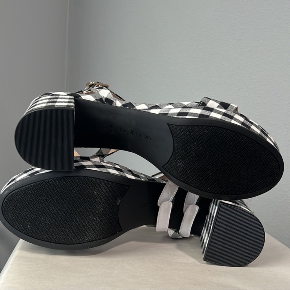 New Bandolino Gingham Black White Checkered Block Heel Ankle Strap Sandals - Picture 8 of 10